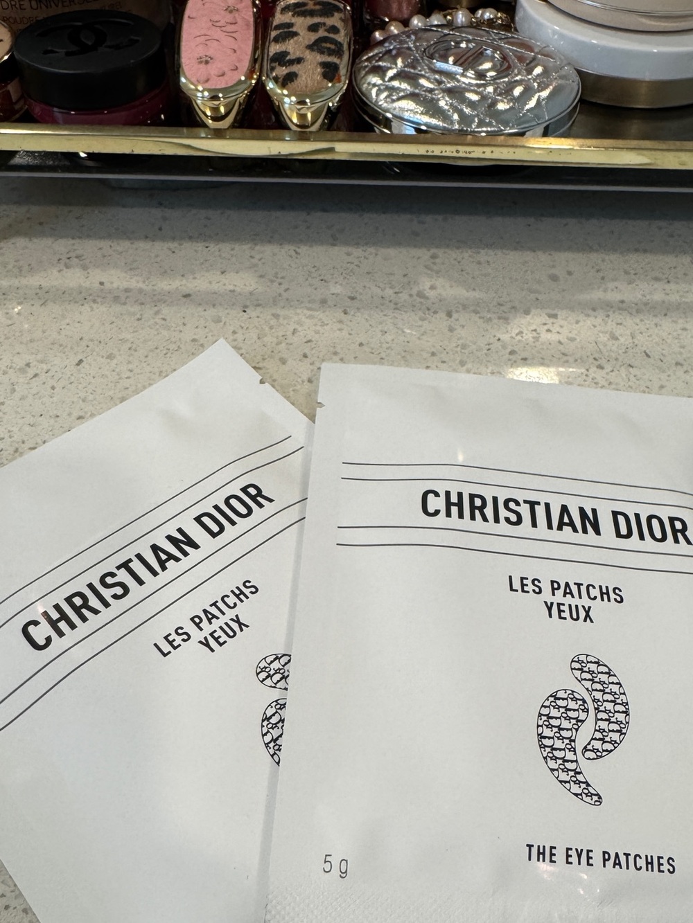 Set of 2! Pair ^^ Dior White Eye Patches Gray . Les Patches Yeux - Picture 8 of 8